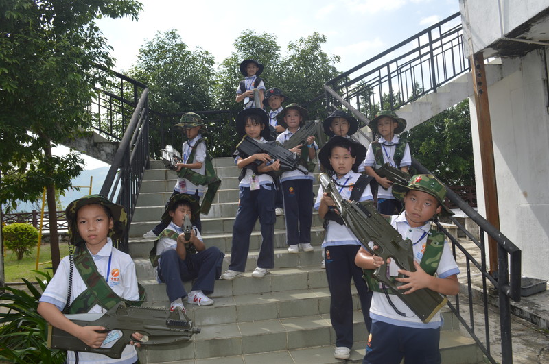 �������� �������ա�������ѧУ���ʵ���˶�