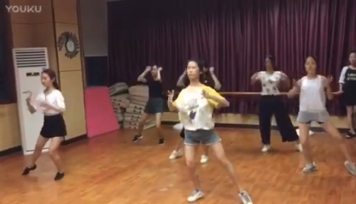 ��һ�������깬����ϯ��Ŀ���ݻ�����