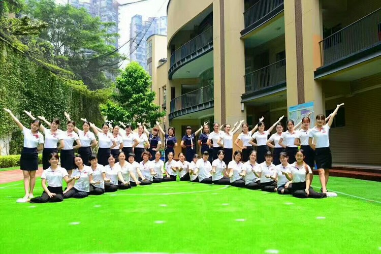 �����ͱ��ķ�����������ʦ�����³�������Ϫɽ�׶�԰��ף��ϯ���˶�