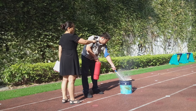 Ϫɽ�׶�԰2017-2018ѧ��ȵ�һѧ��������ϰ�˶�����