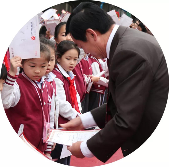 ֻ�ж��������������Ż�ӵ��Խ����������������������������ѧ��ʽУ���´��������