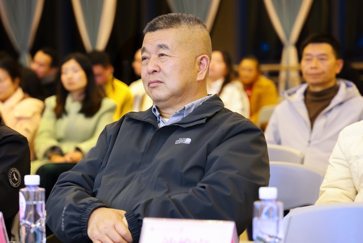 �����Ƴ���ղ����У���ⳡ����ʢ����������������ϵ��������֮·